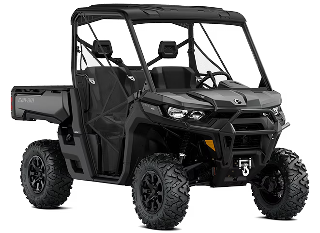 SSV Can-am Defender XT sur fond blanc